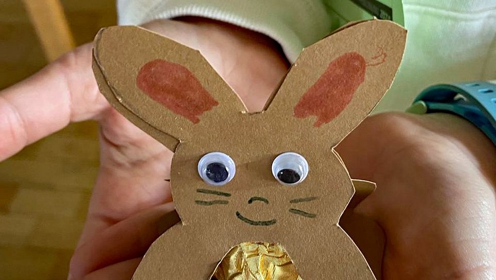 Bastelarbeit bei der KinderKirche Burgholzhausen.