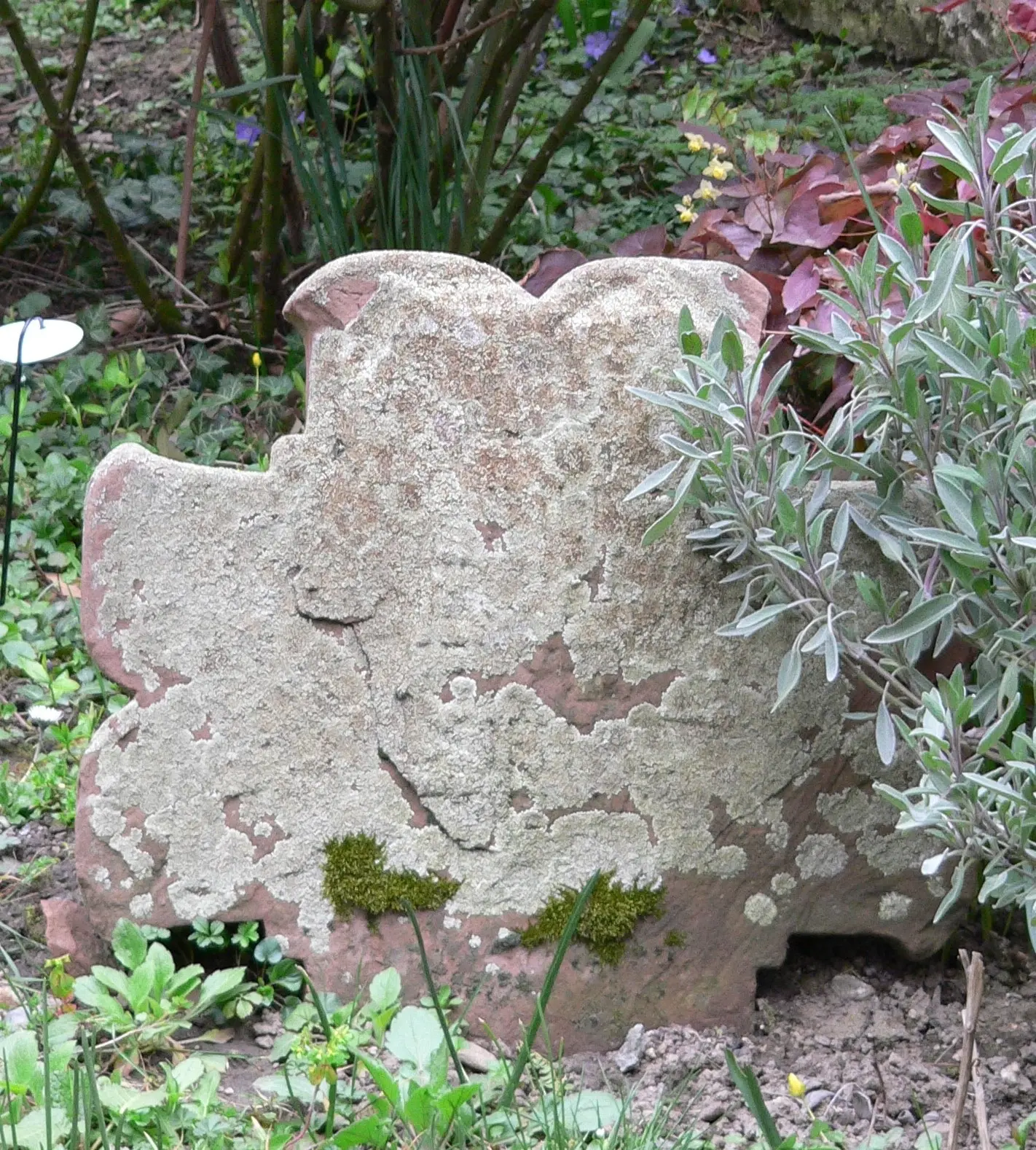 Dorfkirche Grabstein