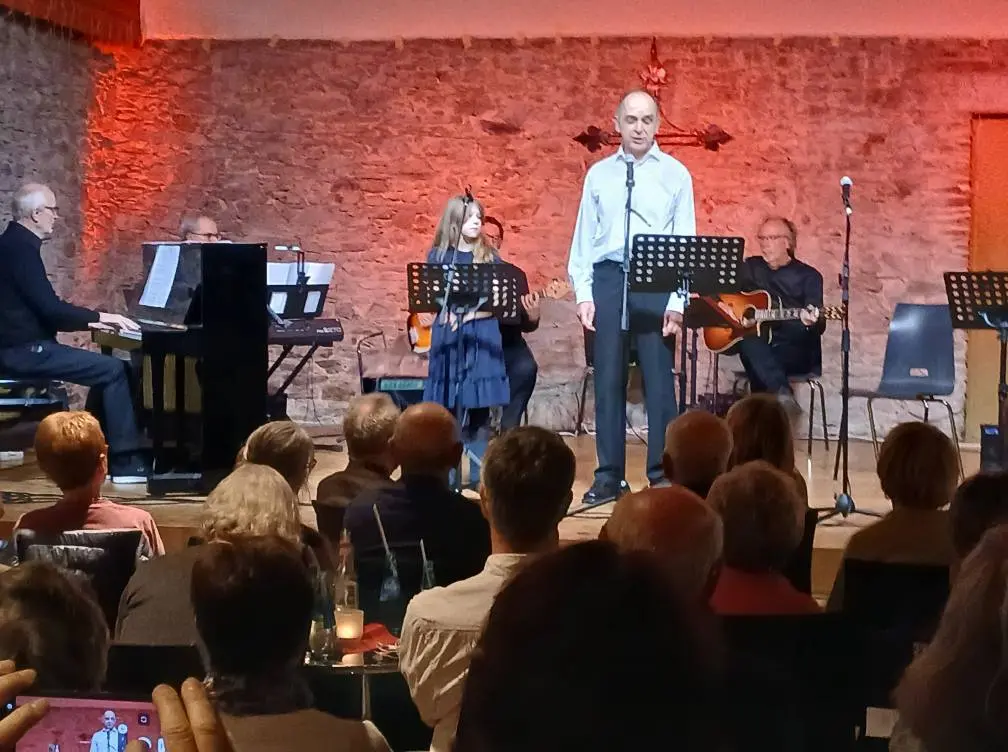 Mathias Janson mit Sophie und R.Ewen bei "Komm wir ziehen in den Frieden"