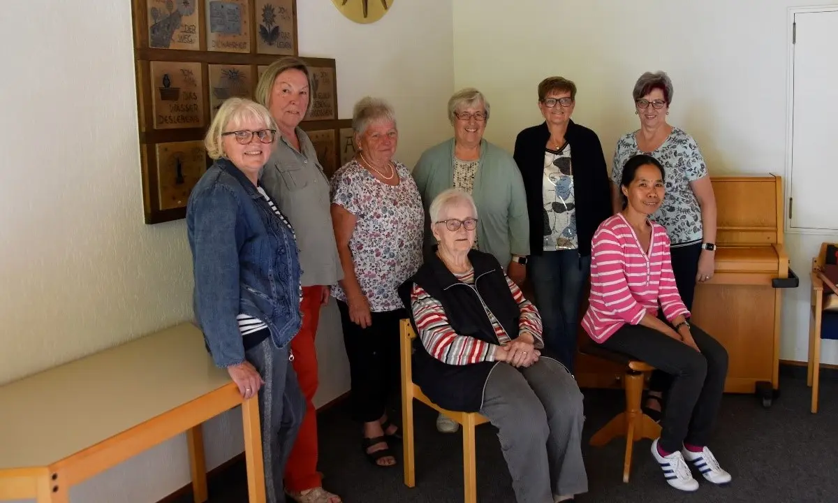 Die Frauen des kreativen Frauenkreises in Kinzenbach