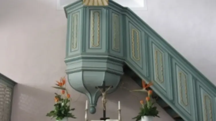Altar mit Kanzel