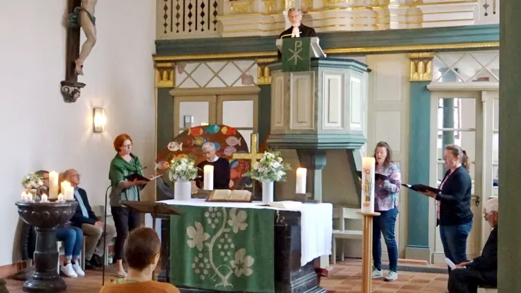 Festlicher Gottesdienst zur Verabschiedung von Pfarrer Andreas Leipold - Mitglieder des Neuen Ensembles