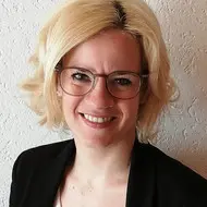 Pfarrerin Jennifer Bücher