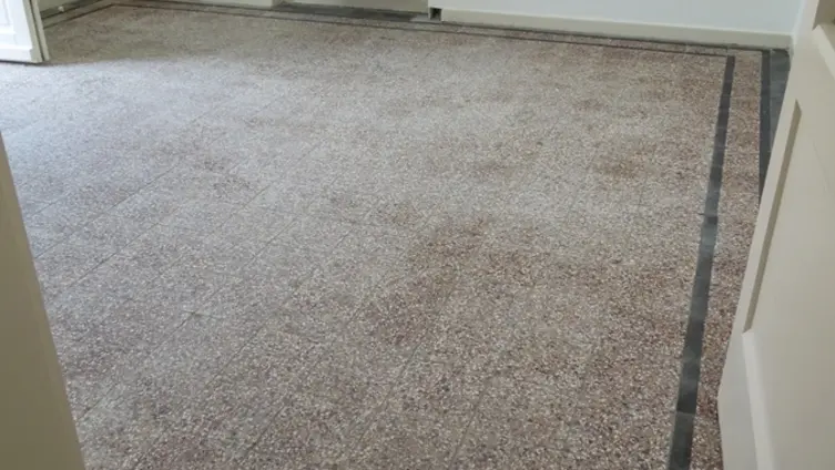 neuer alter Küchenfußboden