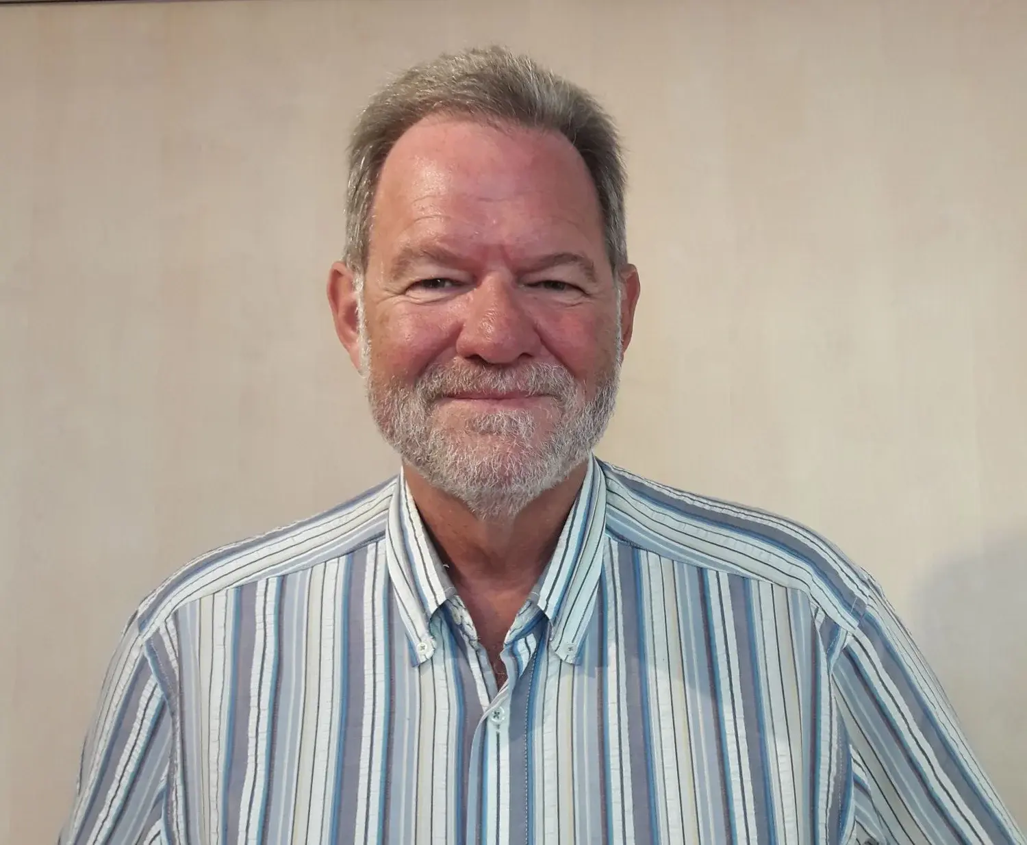 Porträt des Beerfelder Pfarrers und Stellvertretenden Dekans Roger Frohmuth