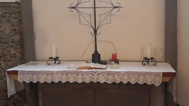 Die Texte und Fotos beruhen auf der "Besonderen Lernleistung - Geschichtsrezeption im digitalen Zeitalter: histocaching" als neue Form der Vergangenheitsbegegnung am Beispiel der Braubacher Barbarakirche." von Tobias Metz.