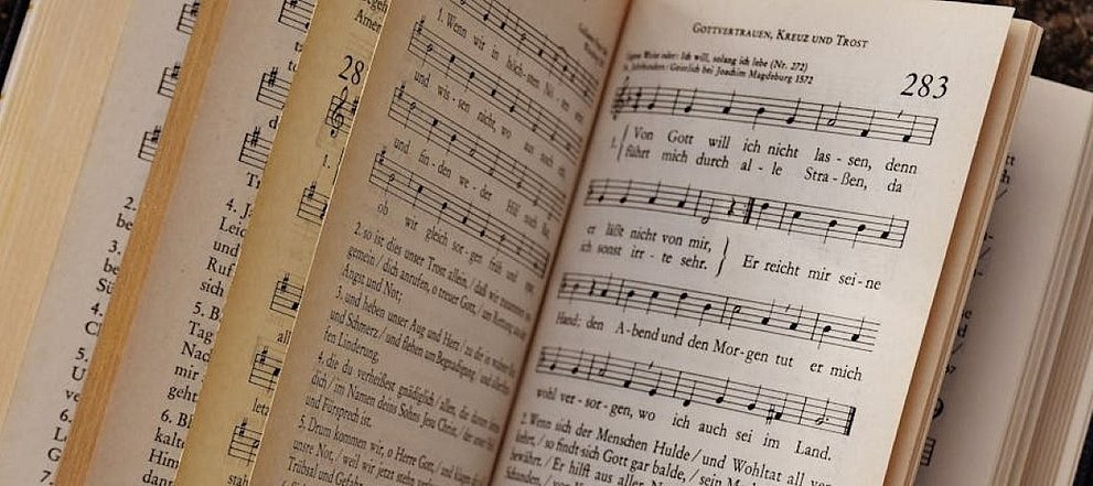 Aufgeschlagenes Gesangbuch, Lied 283, Von Gott will ich nicht lassen
