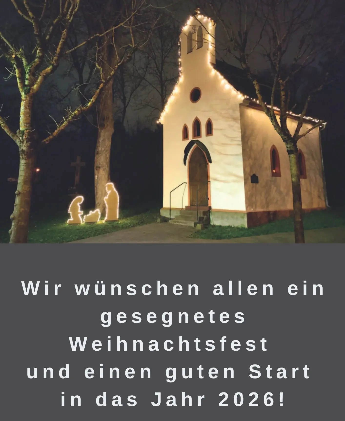 Ein Foto der alten Kapelle in Schwalbach mit einem Weihnachtsgrußtext