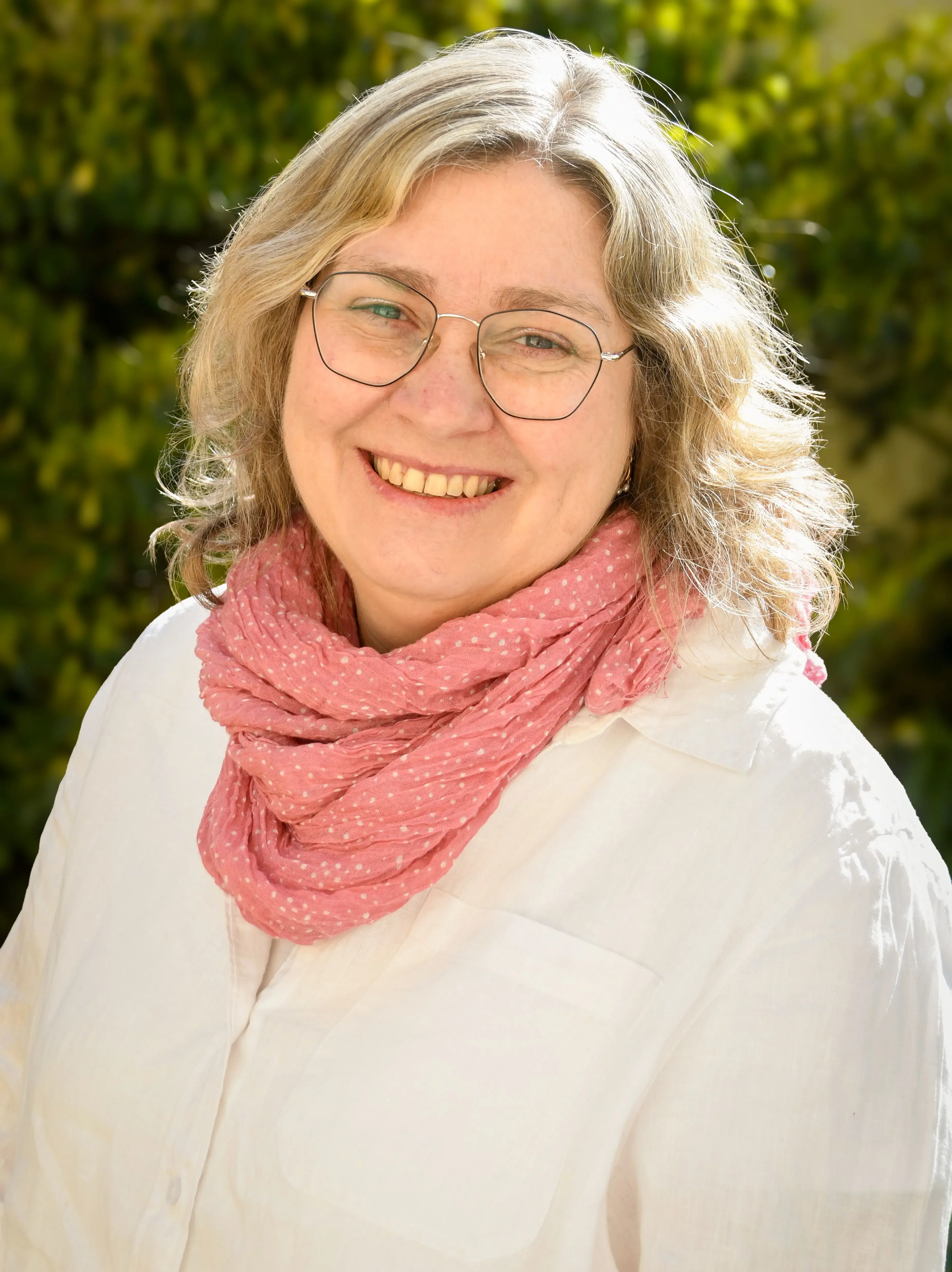 Portait von Gemeindepädagogin Renate Feick