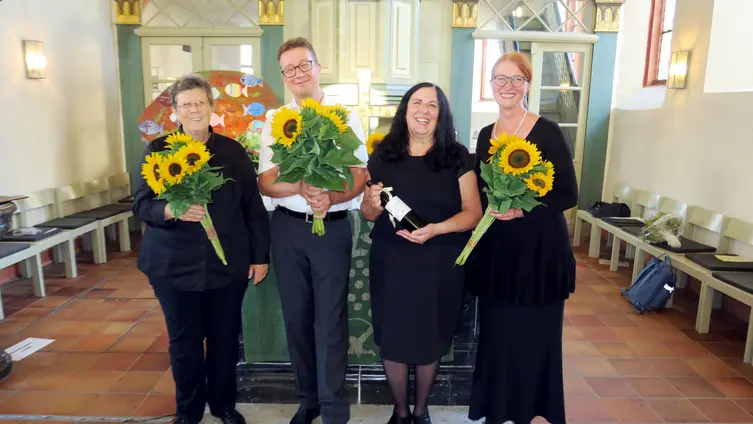 v.l.n.r.: Gerlinde Fricke, Steffen Bücher, Beate Schwenk und Marion E. Bücher-Herbst