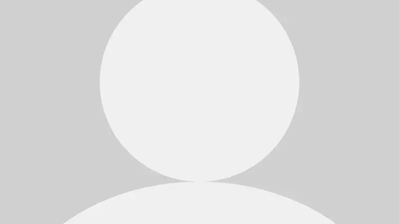 Platzhalter für Portraitbild