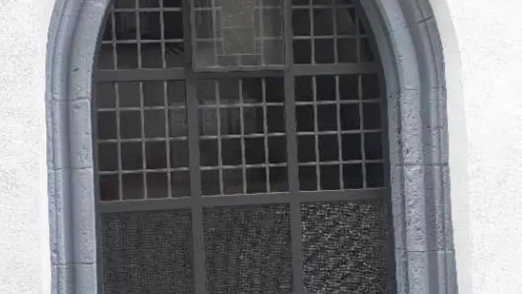 Die Texte und Fotos beruhen auf der "Besonderen Lernleistung - Geschichtsrezeption im digitalen Zeitalter: histocaching" als neue Form der Vergangenheitsbegegnung am Beispiel der Braubacher Barbarakirche." von Tobias Metz.