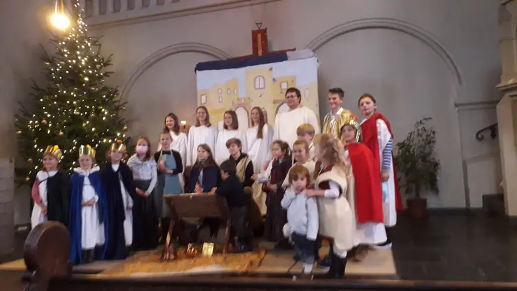 Fotos von den Aktivitäten des Kindergottesdienstes!