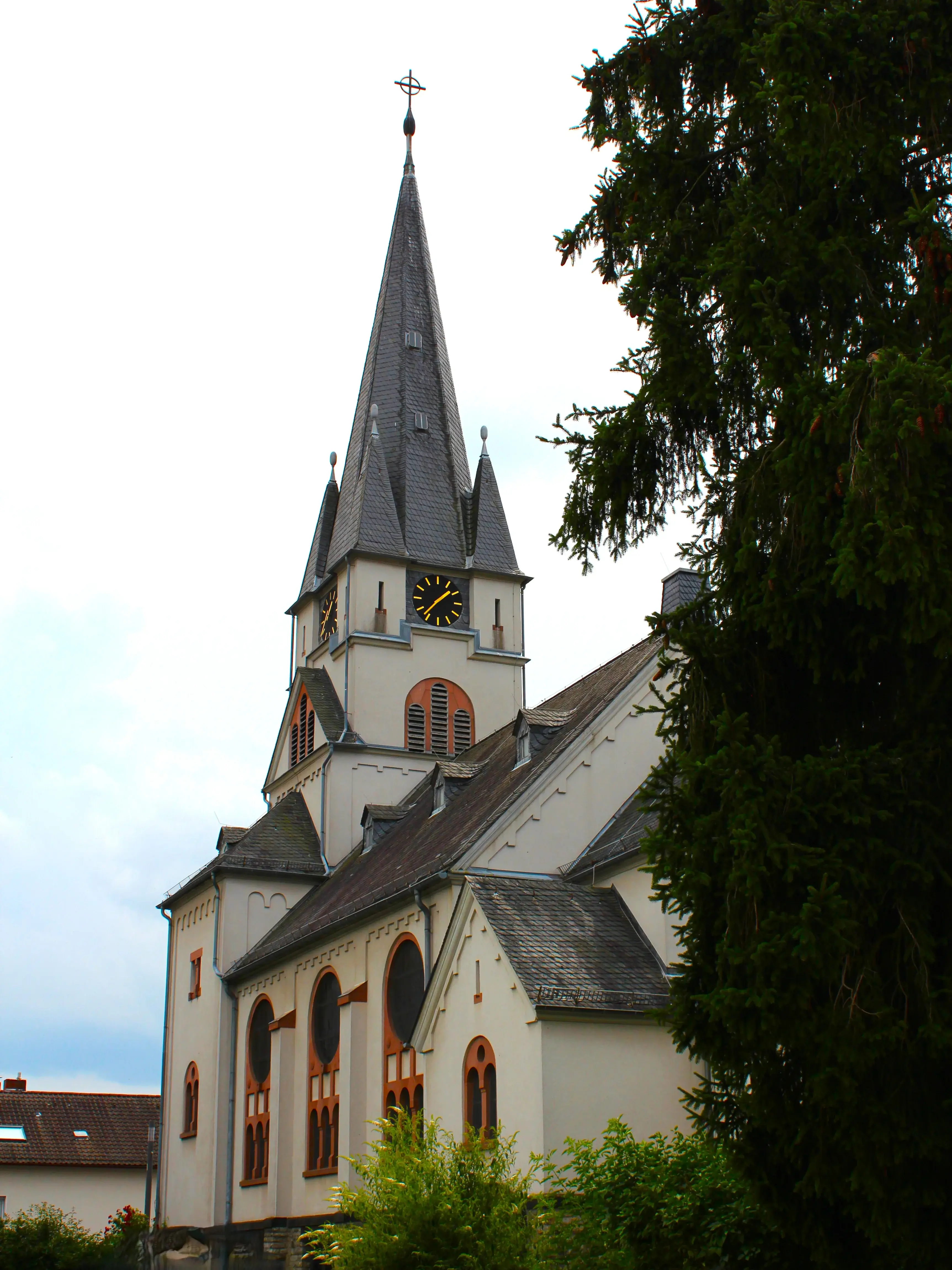 Ansicht der Gedächtniskirche in Bad Homburg