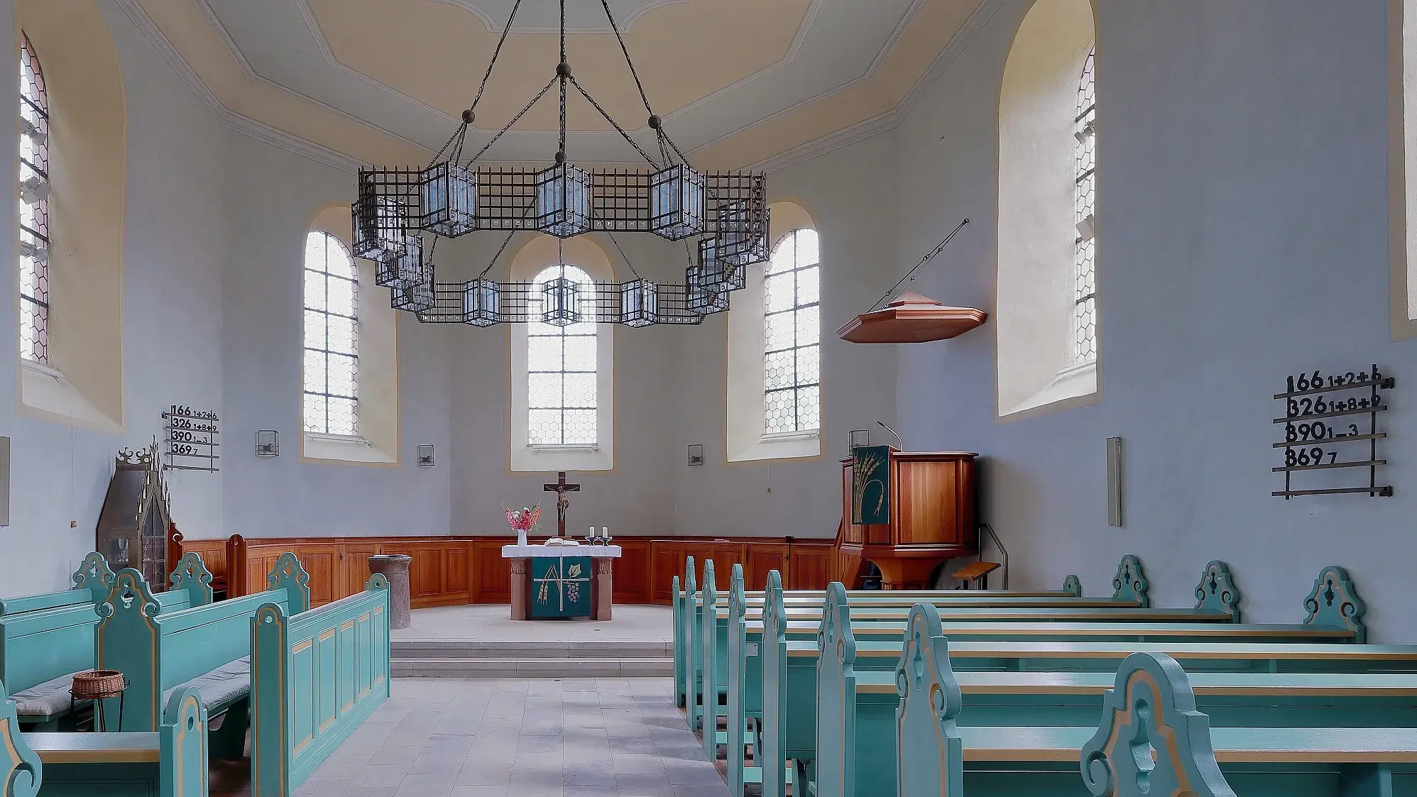 Wackernheim Kirchenraum
