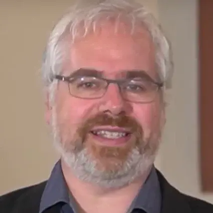 Pfarrer Christoph Lubotta in der Waldenserkirche Rohrbach