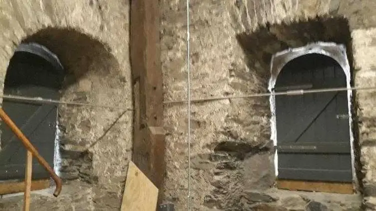 Die Texte und Fotos beruhen auf der "Besonderen Lernleistung - Geschichtsrezeption im digitalen Zeitalter: histocaching" als neue Form der Vergangenheitsbegegnung am Beispiel der Braubacher Barbarakirche." von Tobias Metz.