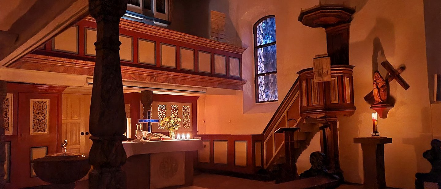 Evangelische Kirche Modau Innenansicht