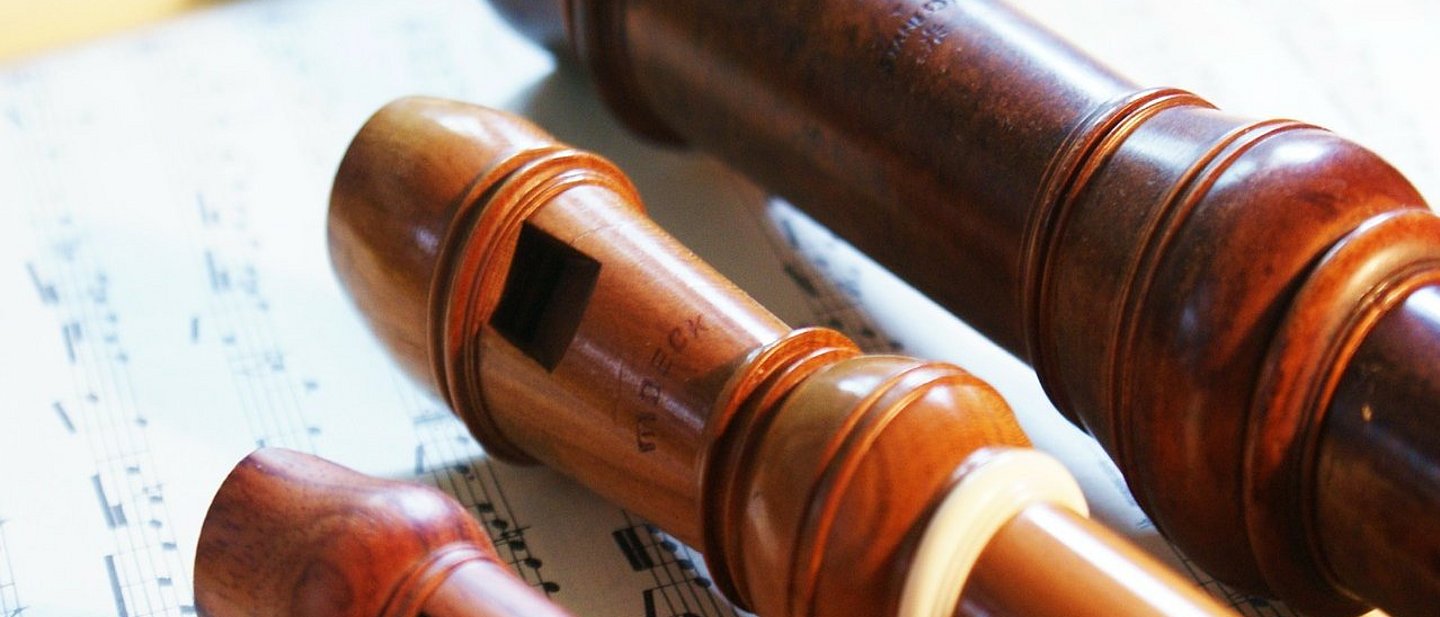 Blockflöten verschiedener Größen