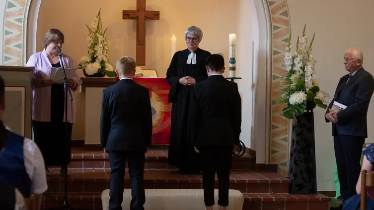 Gratulation nach der Einsegnung