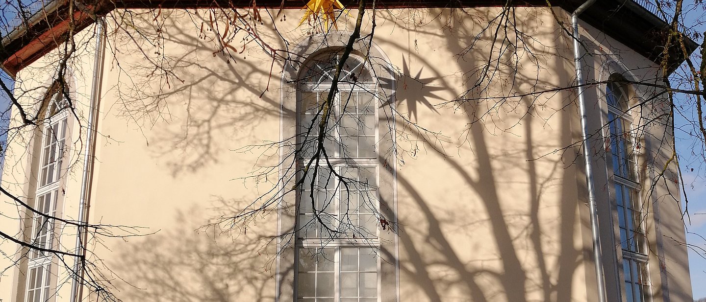 Frontansicht Kirche Hirschhausen