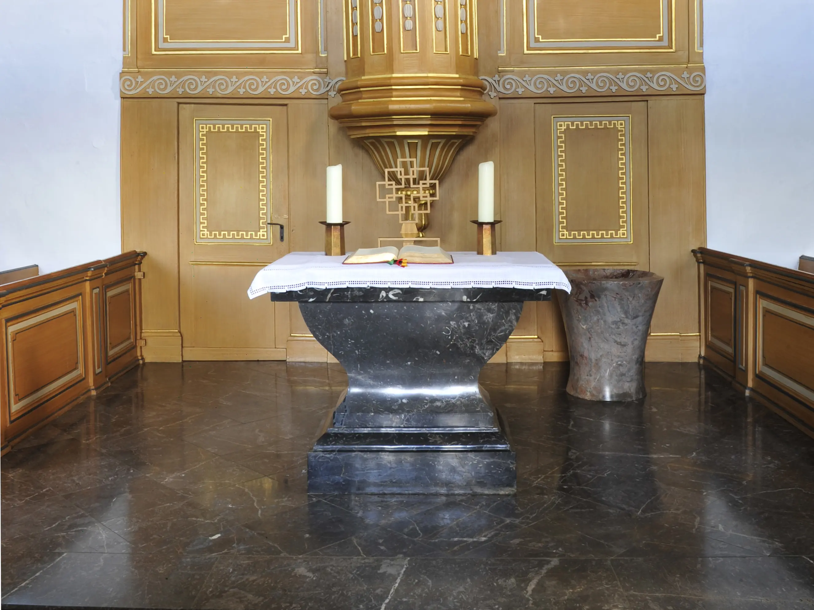 Altar