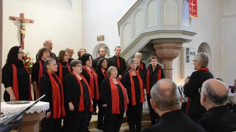 Nov. 2015: Einführung von Pfrn. Uta Voll