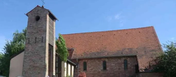 Bild der Kirche in Mosbach