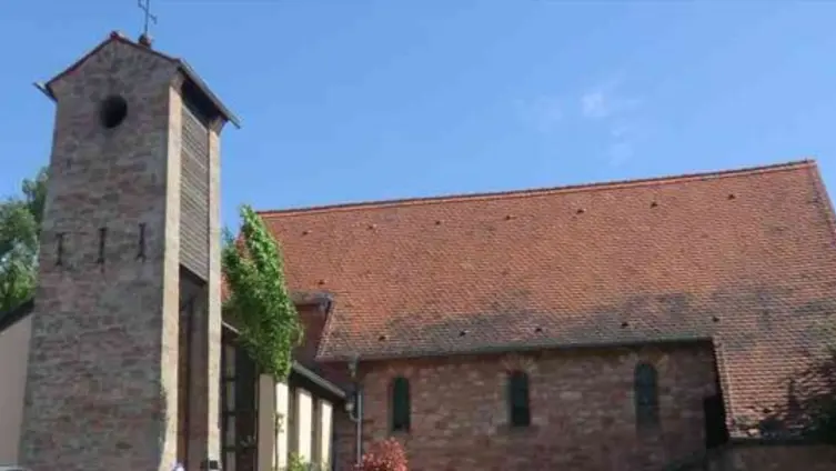 Bild der Kirche in Mosbach