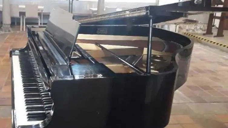 Die Texte und Fotos beruhen auf der "Besonderen Lernleistung - Geschichtsrezeption im digitalen Zeitalter: histocaching" als neue Form der Vergangenheitsbegegnung am Beispiel der Braubacher Barbarakirche." von Tobias Metz.