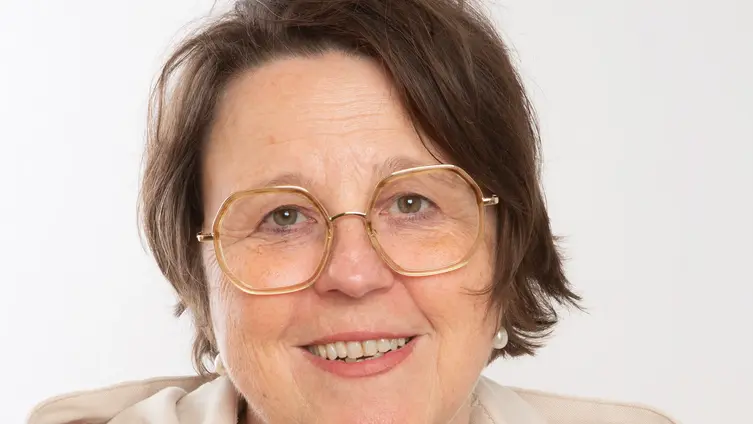 Pfarrerin Ksenija Auksutat