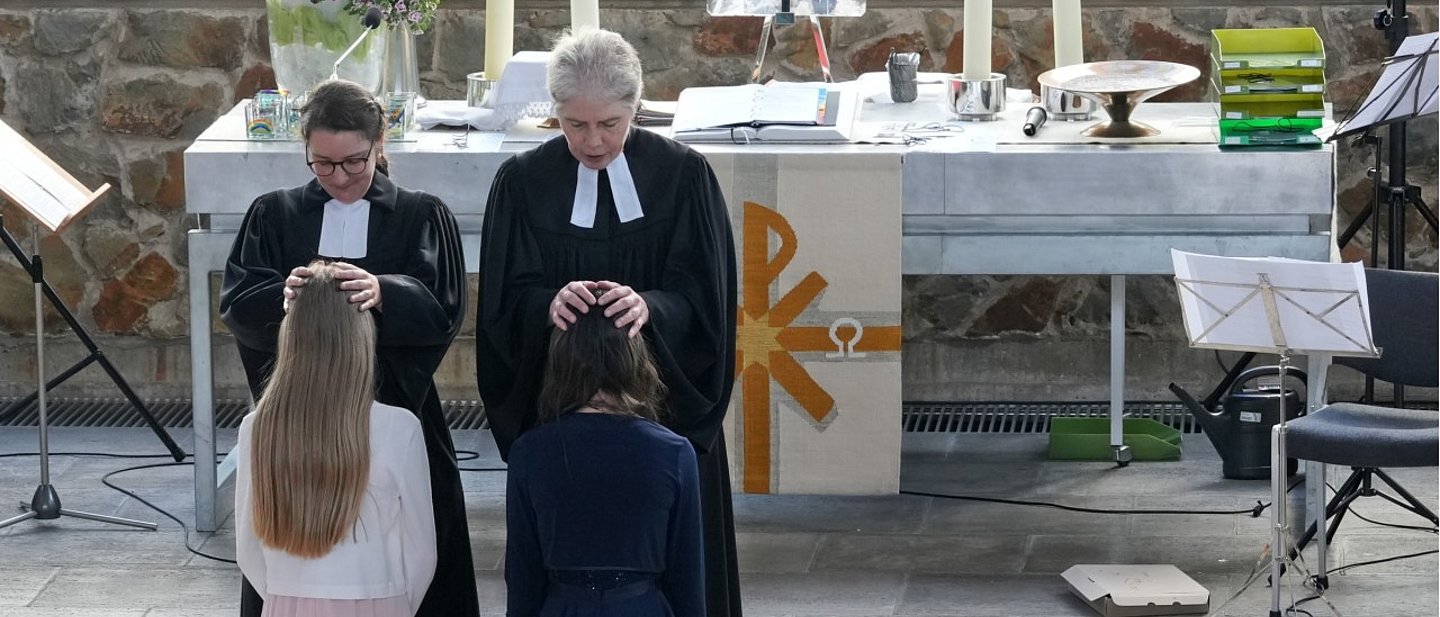 Einsegnung im Konfirmationsgottesdienst