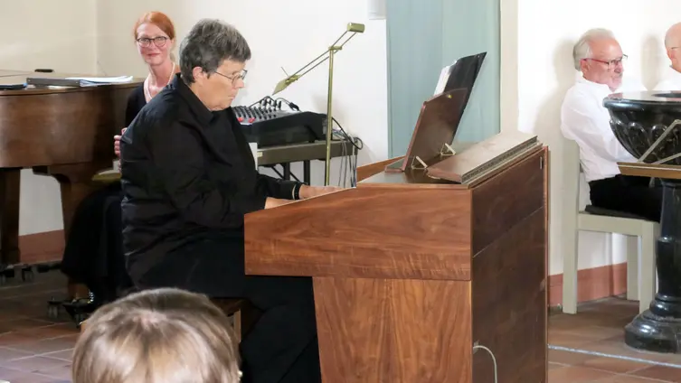 Gerlinde Fricke (Orgelsolo aus: Orgelsonate Nr. 3)