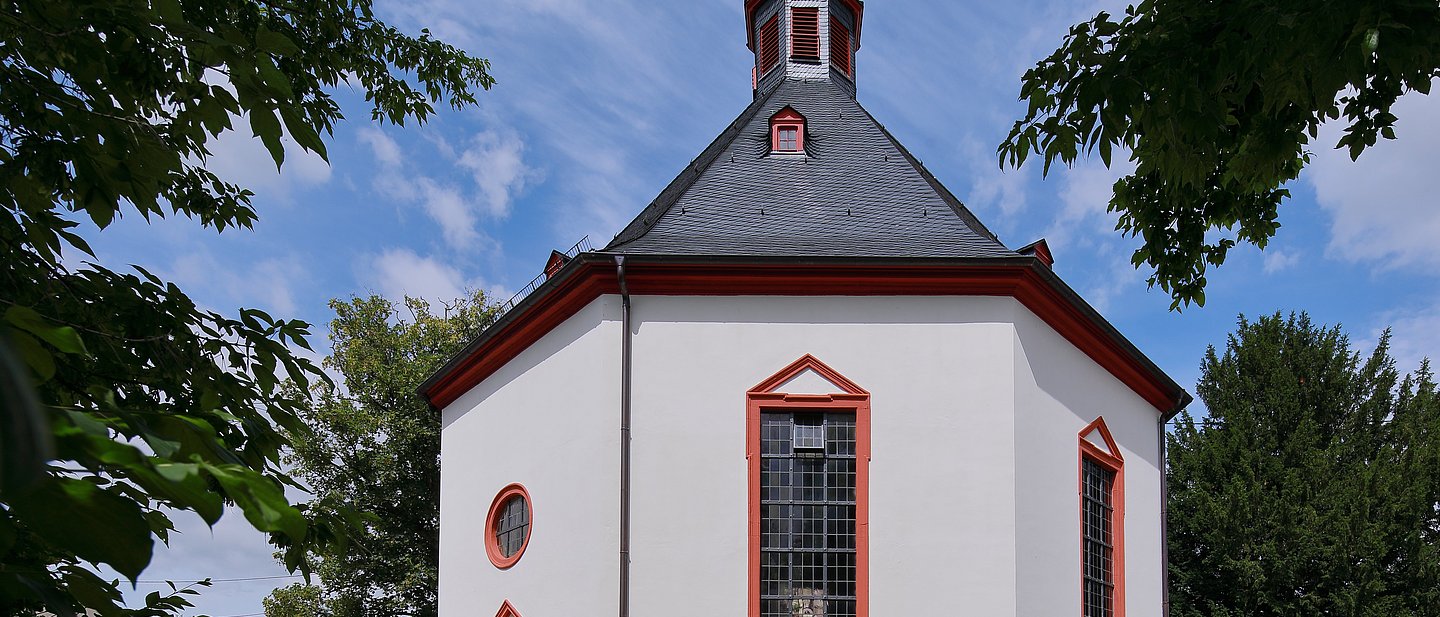 Evangelische Kirche Uelversheim, Außenansicht von Osten