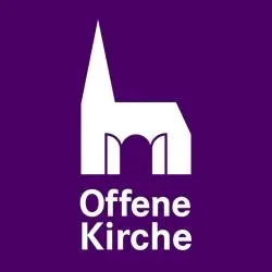 Das Logo zeigt eine weiße Kirchenskizze auf lila Hintergrund mit dem Schriftzug Offene Kirche