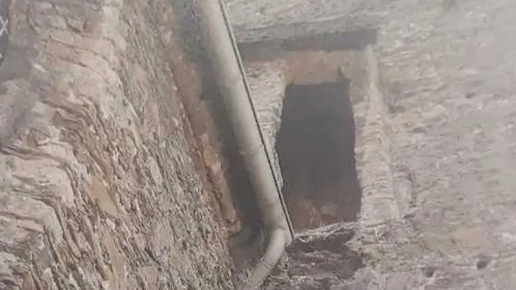 Die Texte und Fotos beruhen auf der "Besonderen Lernleistung - Geschichtsrezeption im digitalen Zeitalter: histocaching" als neue Form der Vergangenheitsbegegnung am Beispiel der Braubacher Barbarakirche." von Tobias Metz.