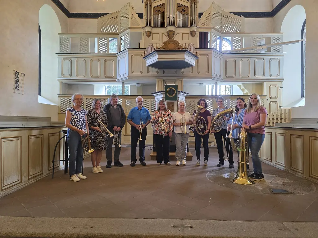 Posaunenchor Emmerichenhain in der Kirche