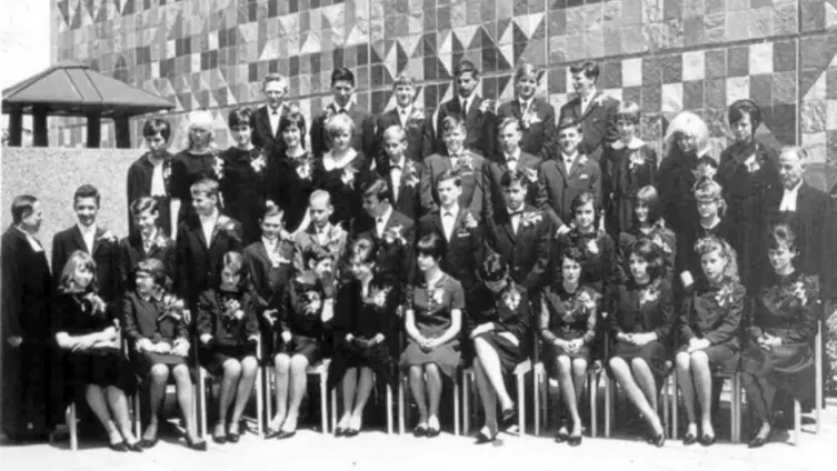 1966