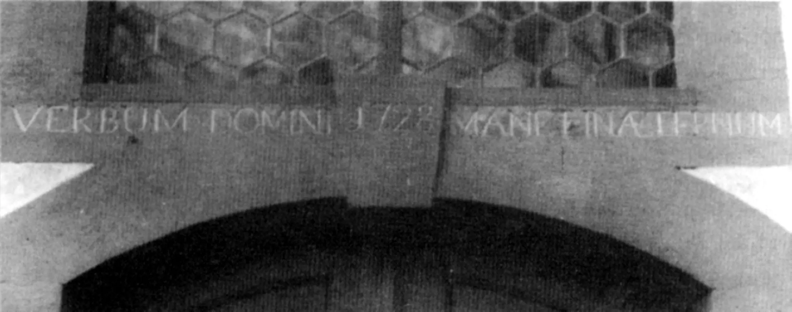 Spruch über der Eingangstüre: VERBUM DOMINI 1728 MANET IN AETERNUM