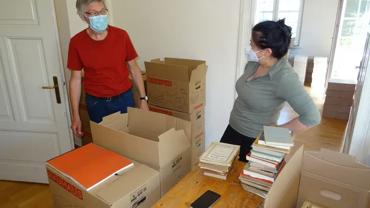 Impressionen aus der Archivbearbeitung