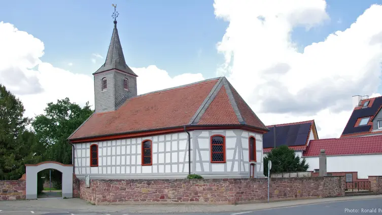 Historische Fachwerkkirche Worfelden von 1696