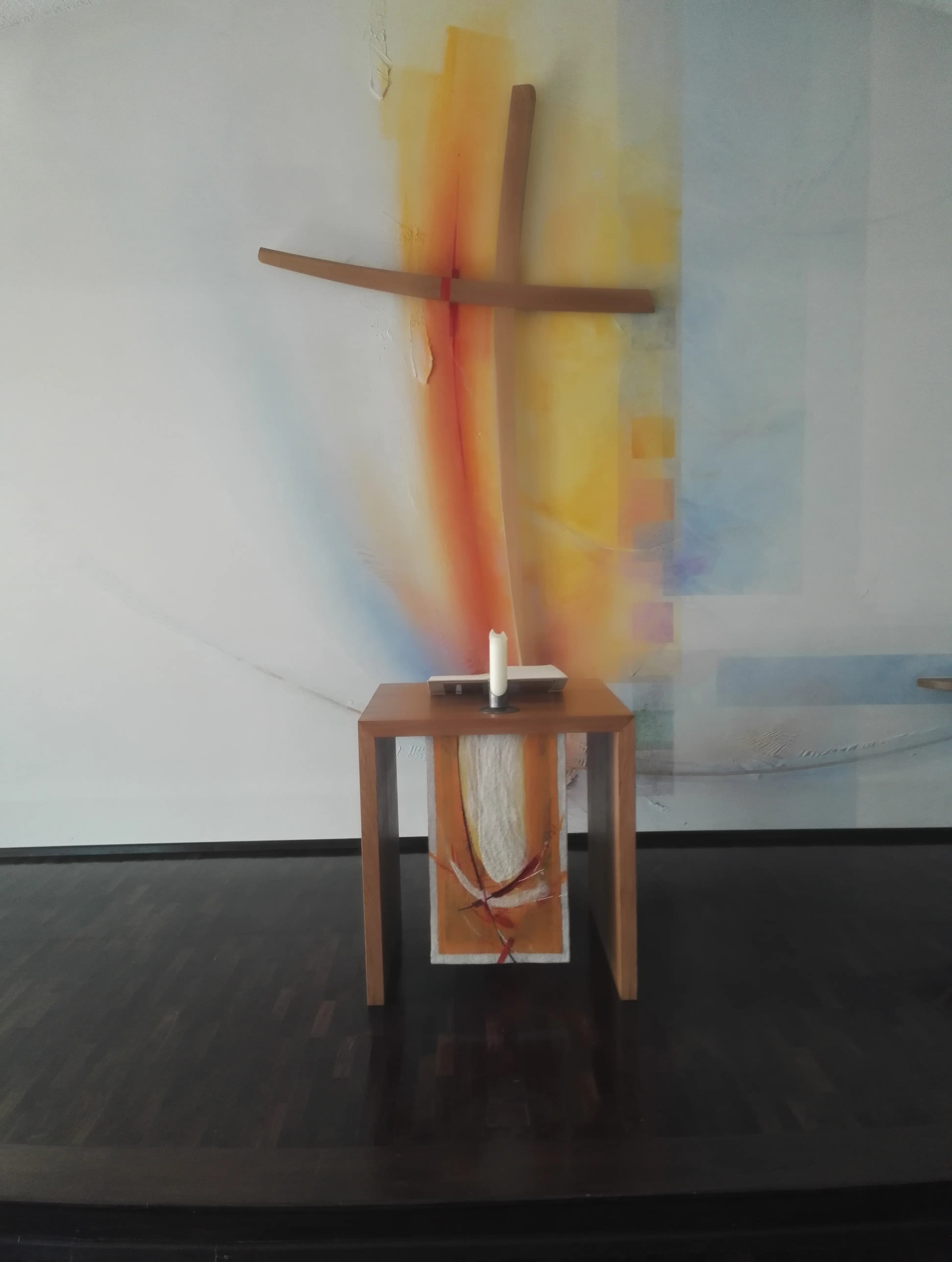 Kreutz im neuen Altarraum