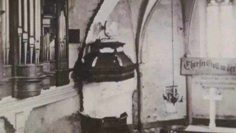 Die Texte und Fotos beruhen auf der "Besonderen Lernleistung - Geschichtsrezeption im digitalen Zeitalter: histocaching" als neue Form der Vergangenheitsbegegnung am Beispiel der Braubacher Barbarakirche." von Tobias Metz.