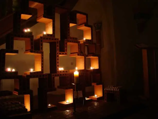 Lichterwand Walpurgiskirche