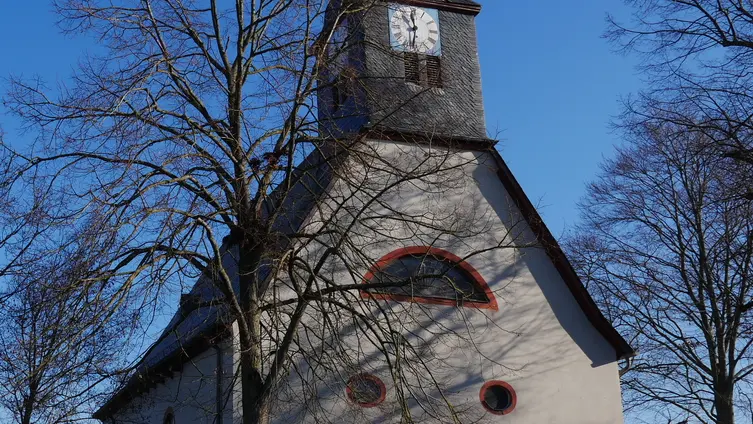 Bild der Kirche in Hergershausen