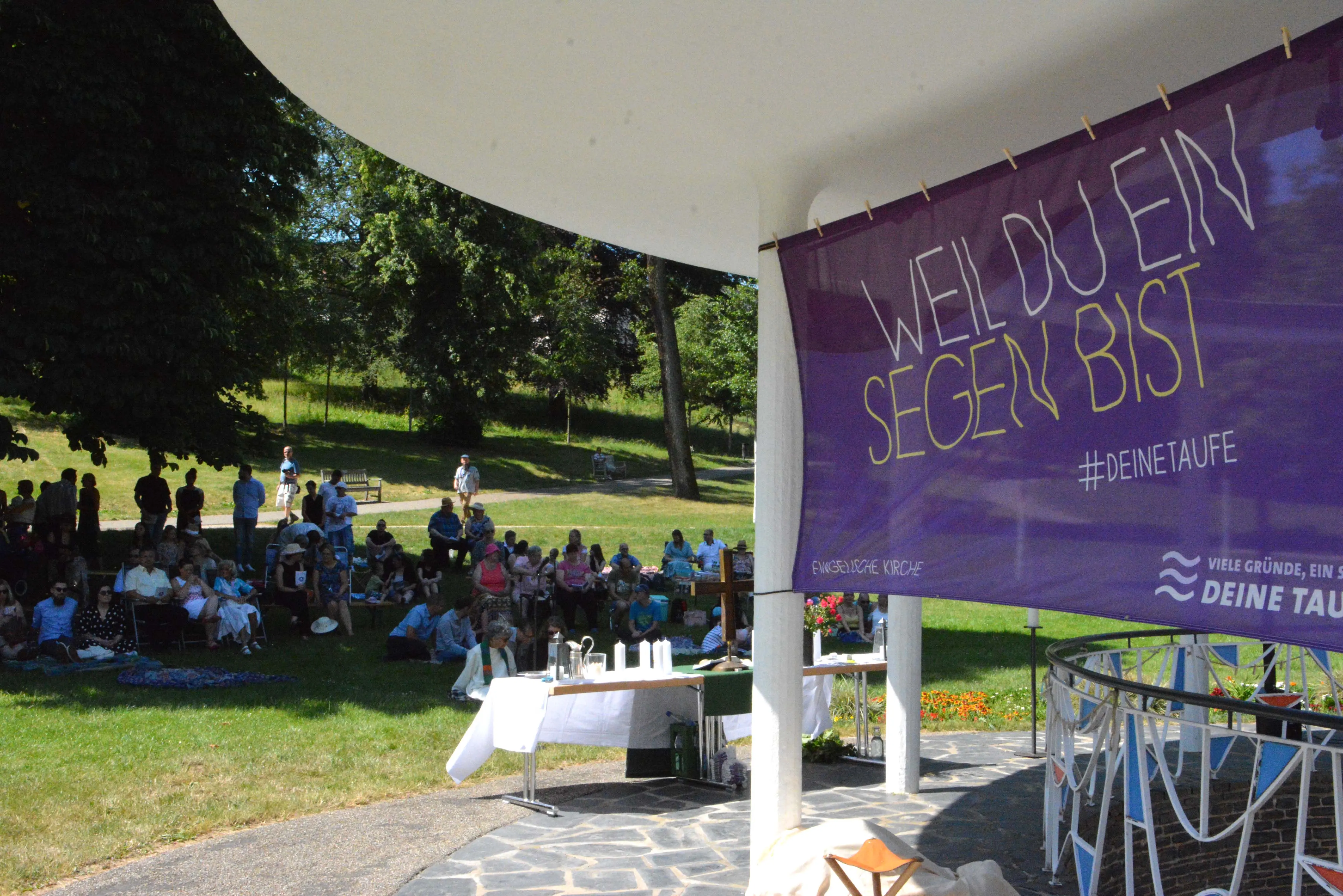 Tauffest am Stahlbrunnen im Kurpark