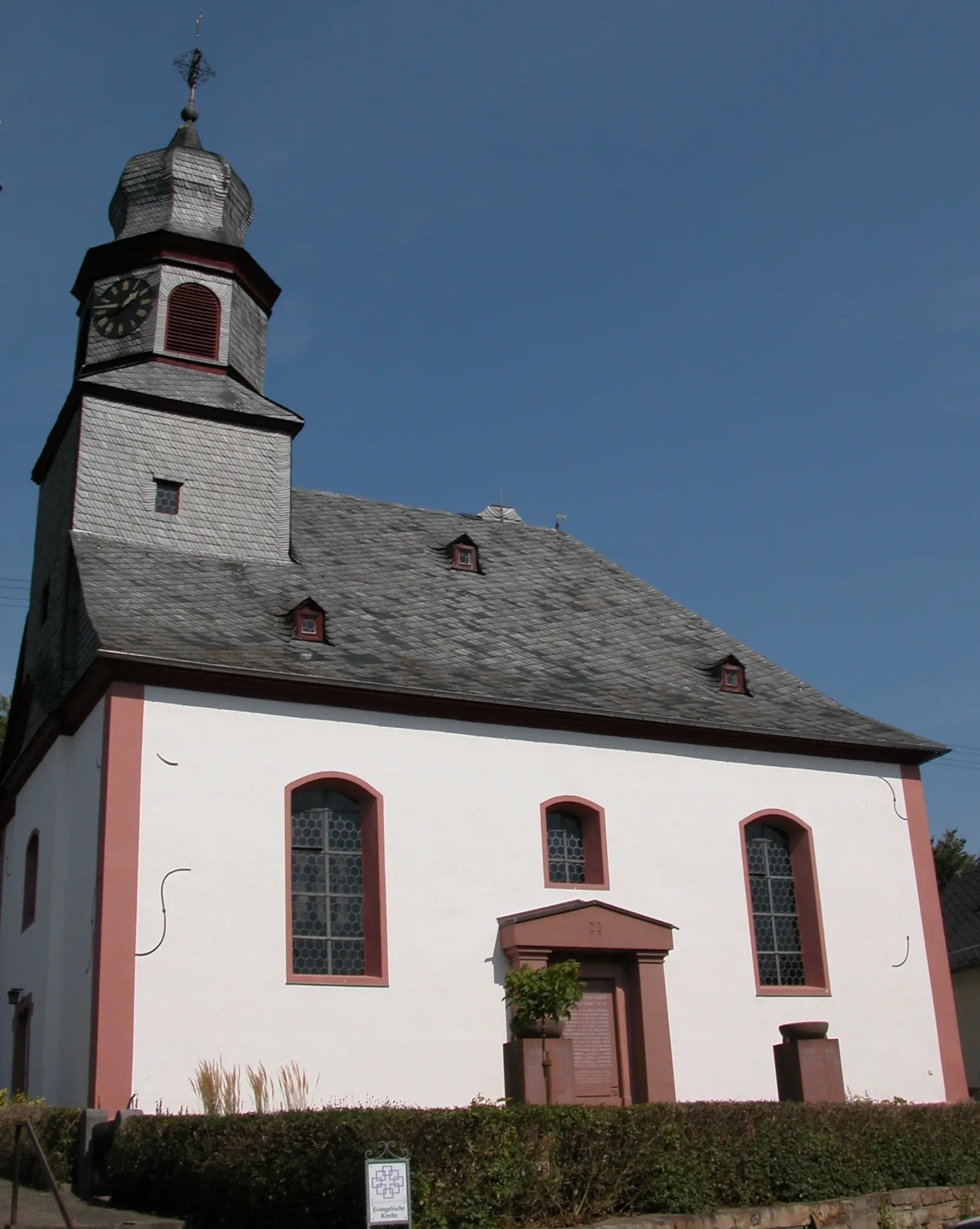 Evangelische Kirche Hennethal