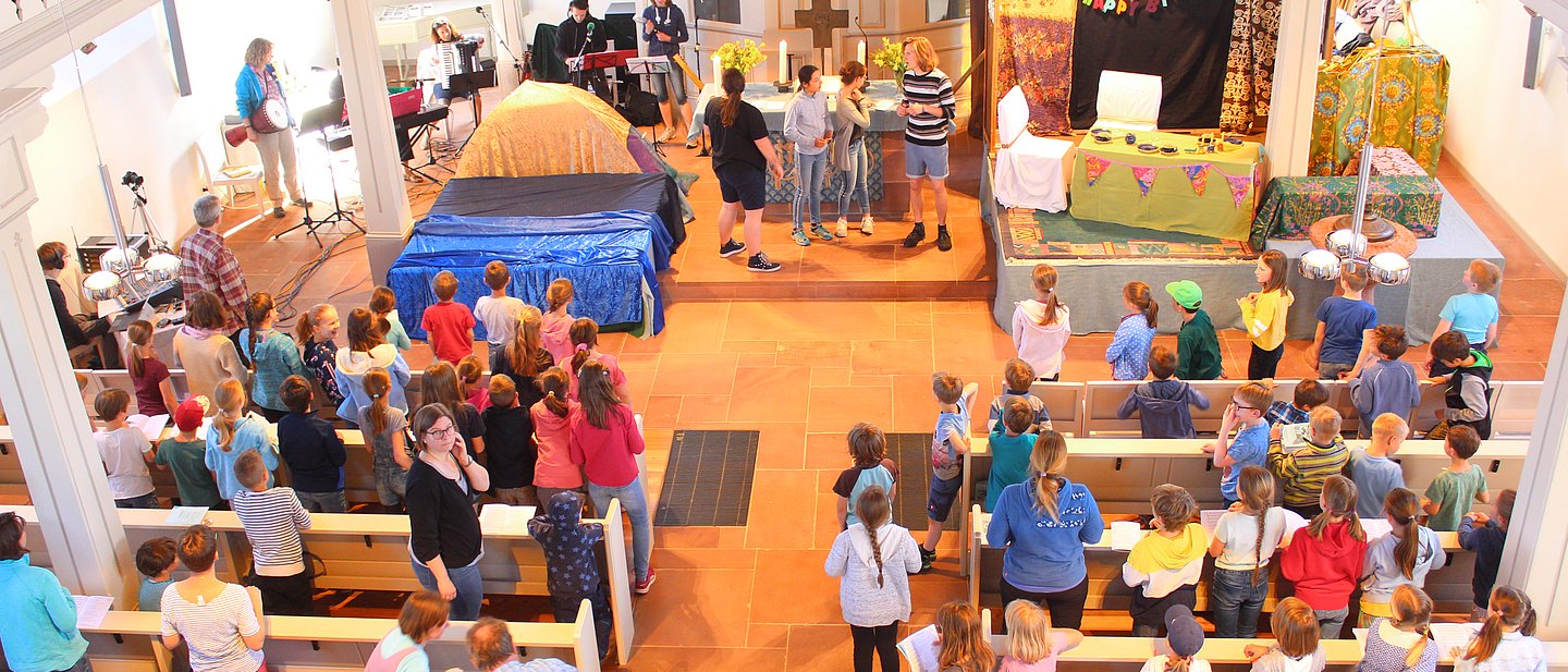 Kinderbibeltage in der Kirche
