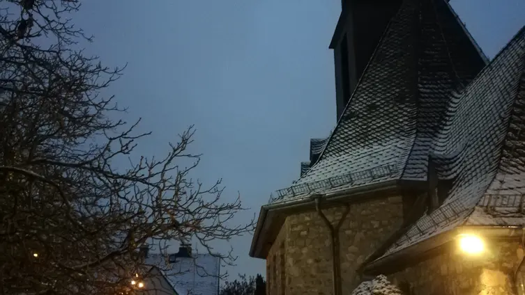 2020 12-01 Kirche im Schnee2