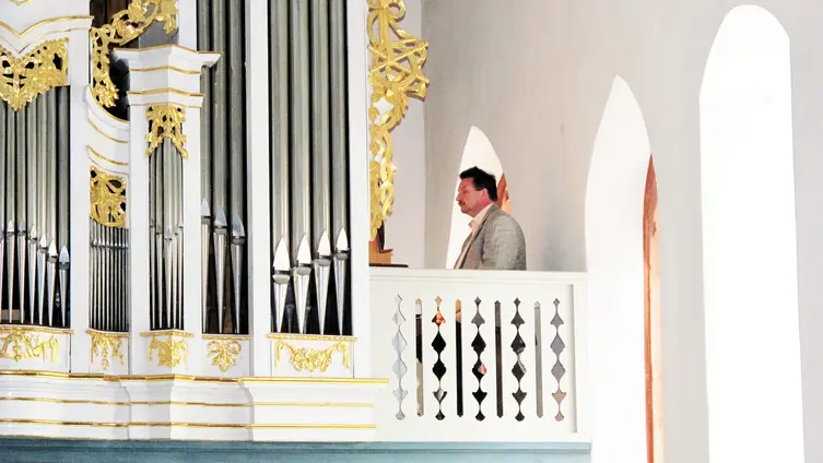 Ökumenischer Gottesdienst am 13.06.2011 anl. 800 Jahre Büttelborn, Klein-Gerau und Worfelden - Manfred Barthel an der Orgel